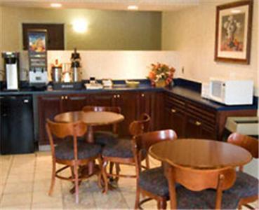 Country Hearth Inn - 볼링 그린 외부 사진
